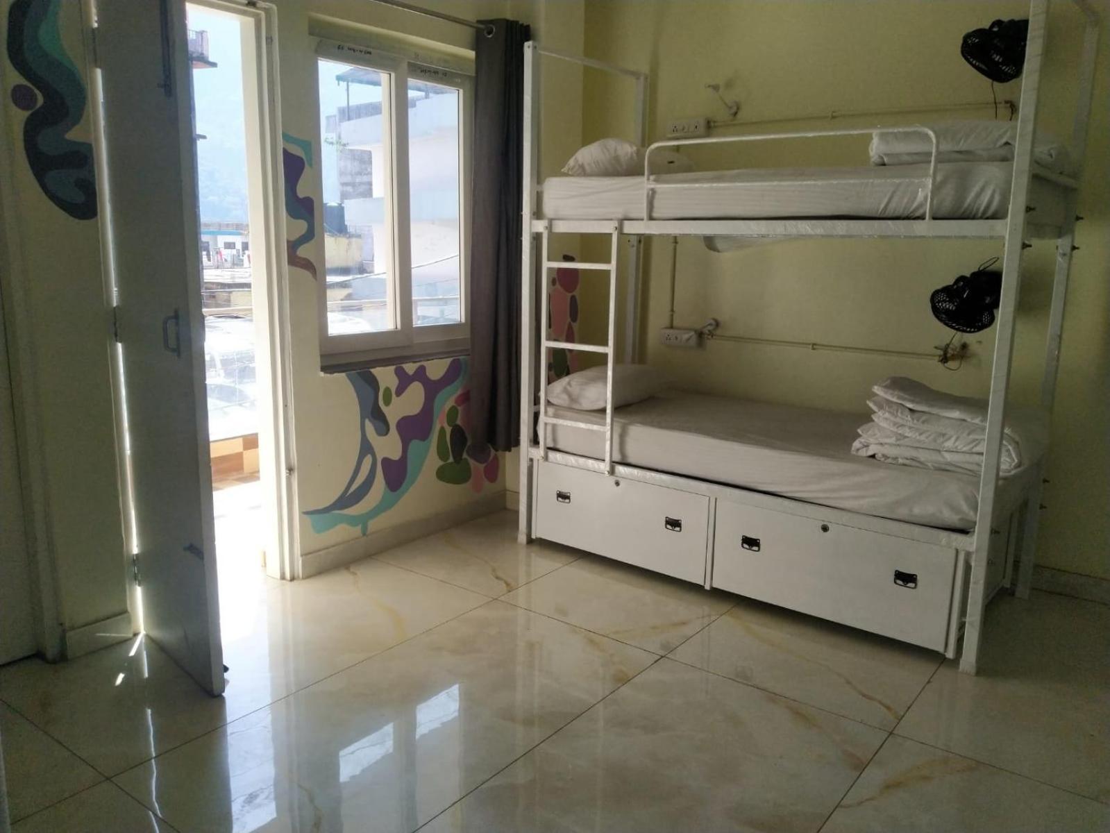 The Sweven Rishikesh Hostel Екстериор снимка