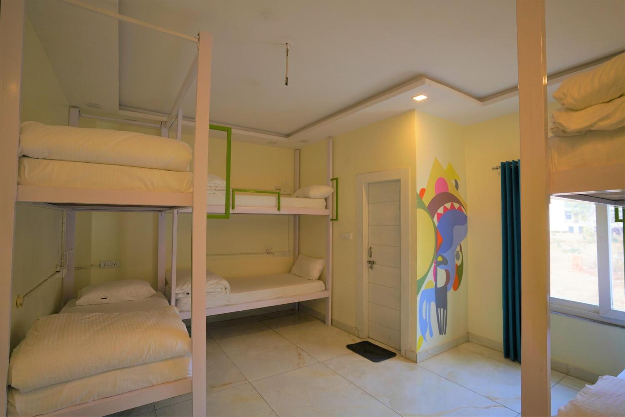 The Sweven Rishikesh Hostel Екстериор снимка